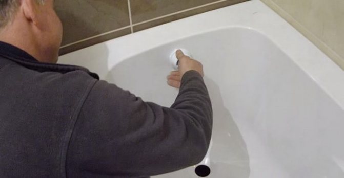 Акриловая ванна: установка своими руками на кирпичи, каркас