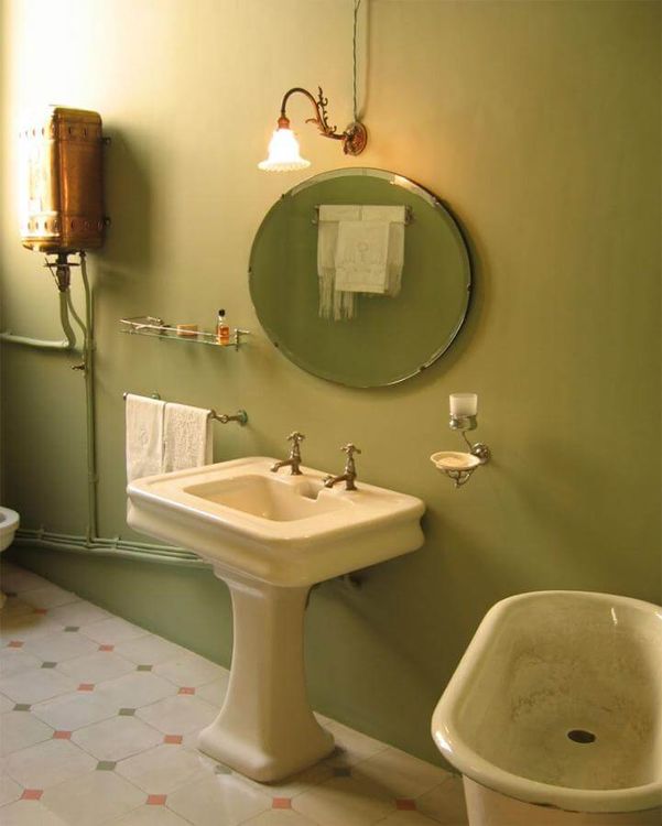 Декоративная покраска стен в ванной комнате своими руками