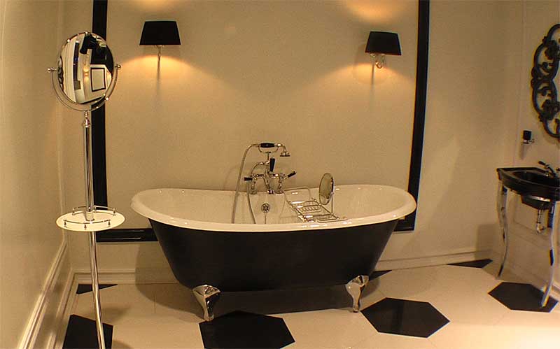 фото ванной комнаты в черно-белом цвете