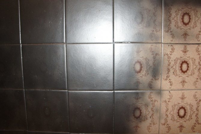 Покраска старой плитки в ванной