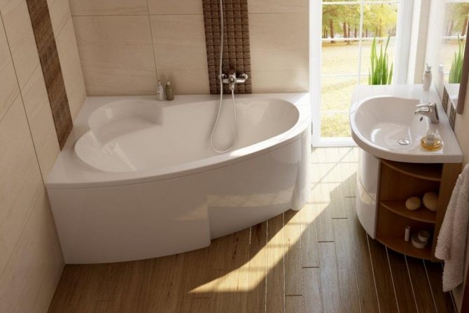 Стальные угловые ванные отличаются длительным сроком службы и небольшой ценой