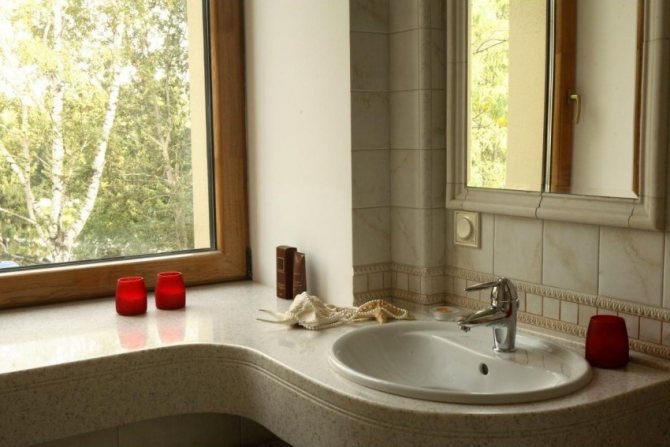 Столешница из мрамора в ванную — как сэкономить?