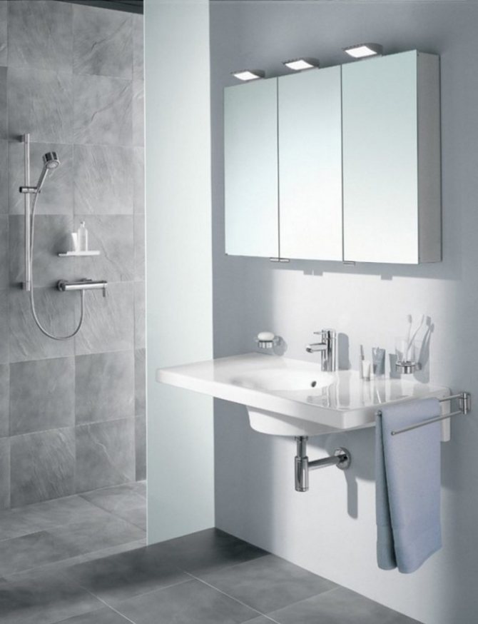 Высота зеркала в ванной на какой высоте от пола вешать Стандартная схема крепления. Как повесить зеркало 70 см над раковиной в ванной комнате